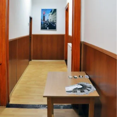 Ξενοδοχείο με διαμερίσματα Station