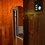 Aparthotel Station 2*