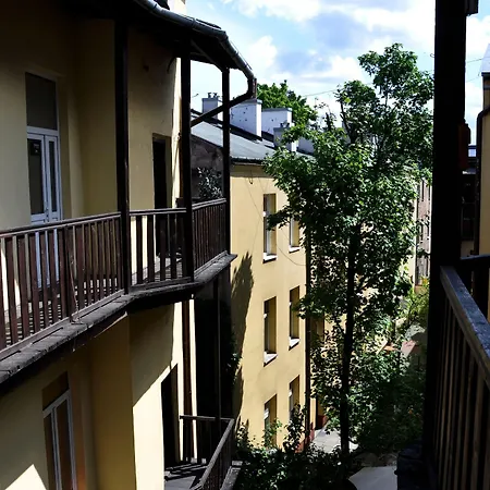 车站乐瑞斯公寓式酒店 2* 克拉科夫
