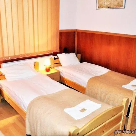 شقة فندقية Station 2*