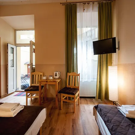 ステーション アパートホテル 2* クラクフ