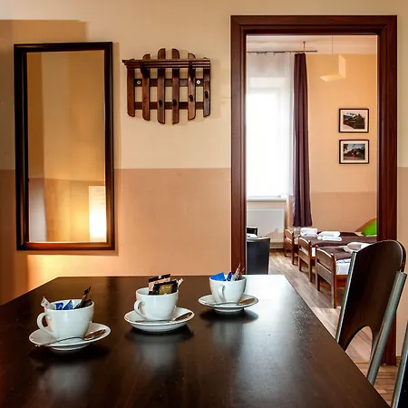 Station 2* كراكوفيا