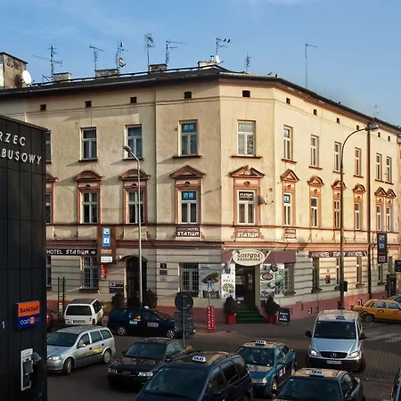 车站乐瑞斯公寓式酒店 克拉科夫