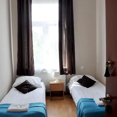 Station 2* كراكوفيا