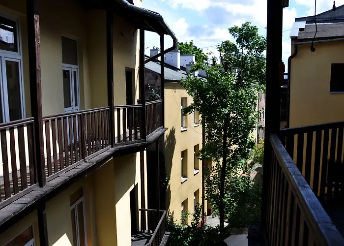 Station Aparthotel 2*