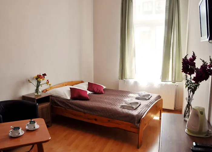 Station Aparthotel 2*