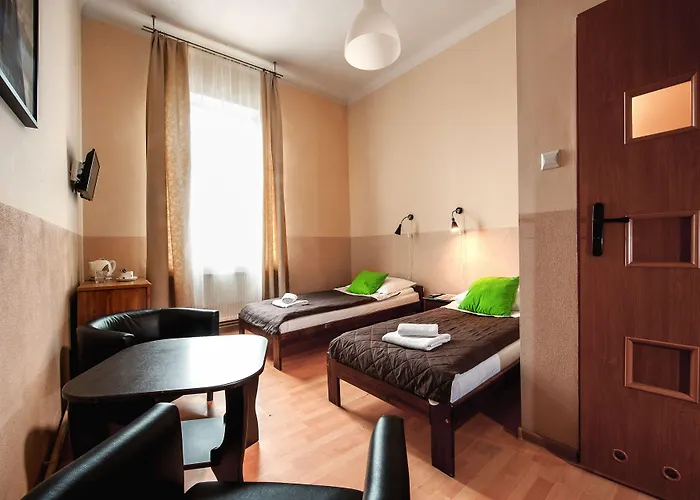 Station Aparthotel 2*